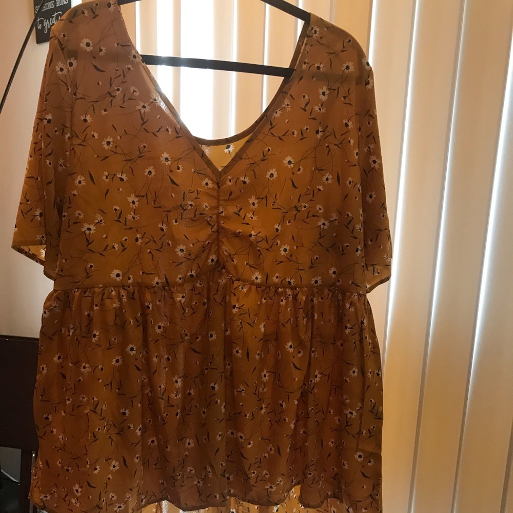 Shein never worn beautiful blouse